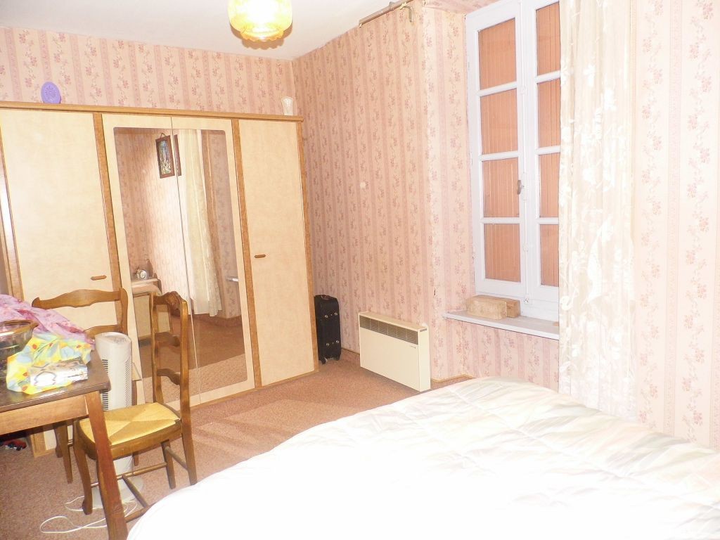 maison de village avec garage — photo 3