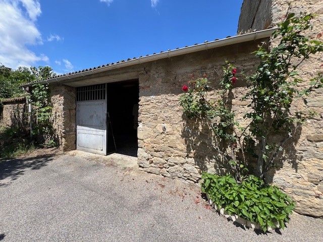 Maison de maitre avec jardin et grand garage — photo 5