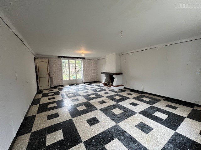 Ensemble immobilier maison pour hangar + plain pied sur 2970m2 — photo 3
