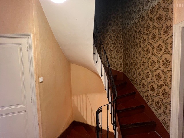 Maison avec cour et terrasse — photo 13