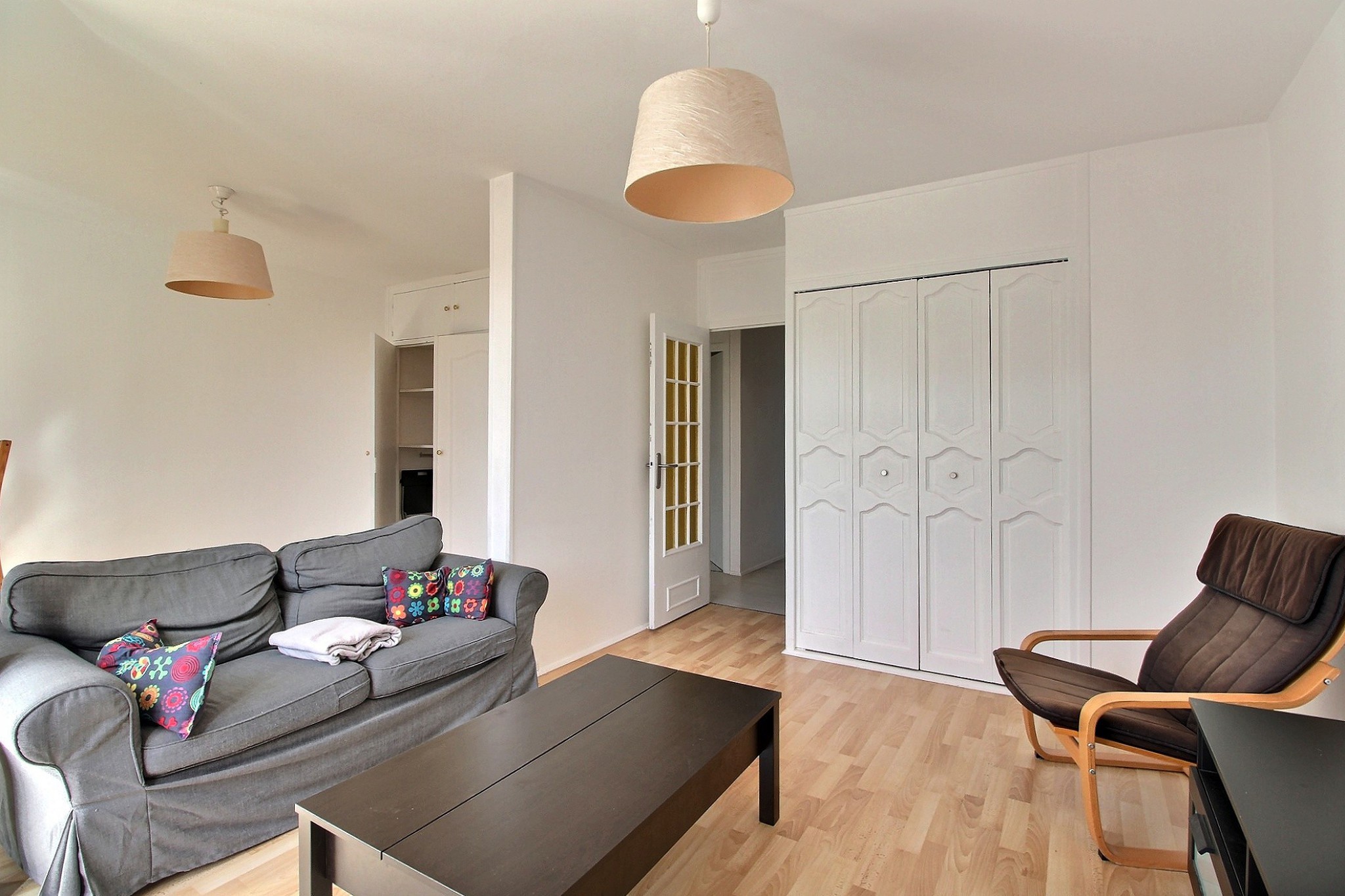 Appartement 3 pièces - Av. Barthélémy Buyer - 70.11m2 — photo 2