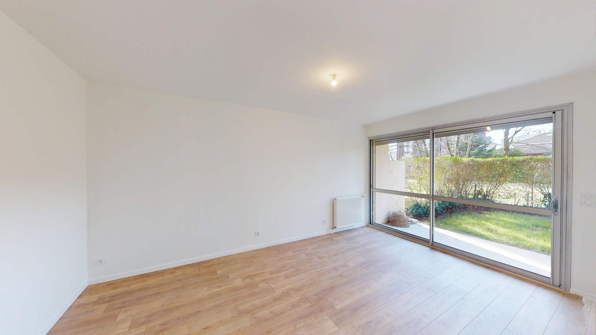 Appartement 2 pièces non meublé avec terrasse et jardin privatif - 48,74m2 - Lyon 5ème — photo 2