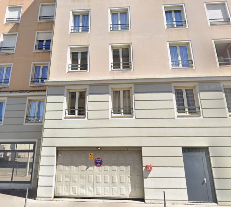 Garage fermé en sous sol - Lyon 4ème - Croix-Rousse — photo 2