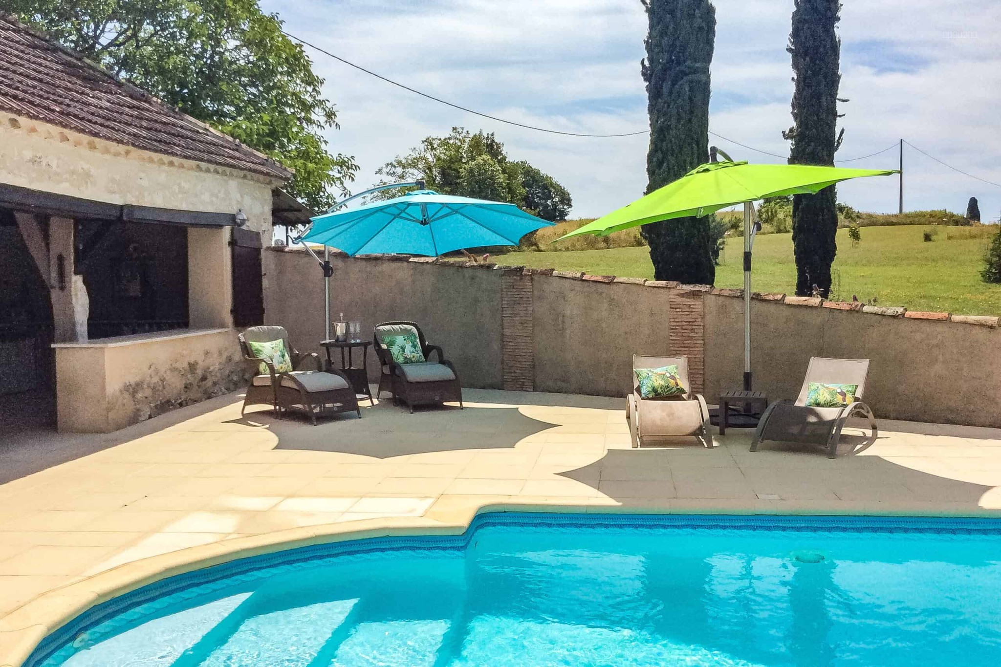 Country property — photo 11