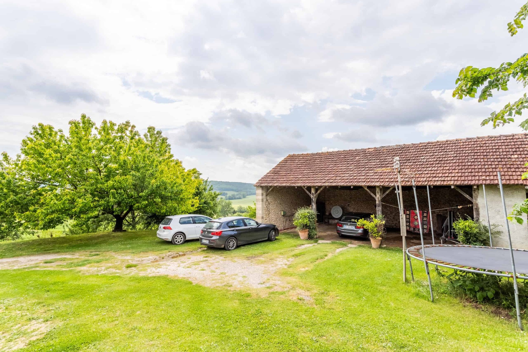 Country property with annexe and garaging — photo 7