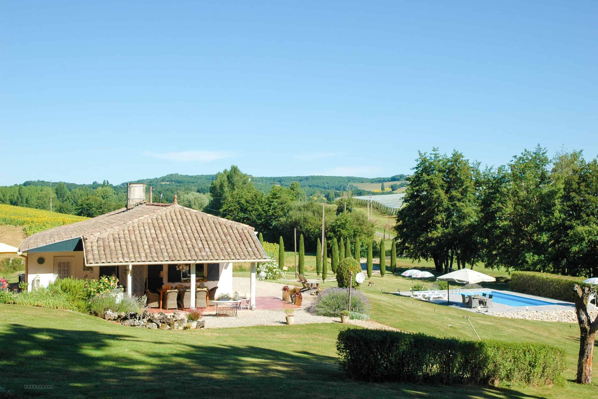 Maison de campagne avec piscine et vue — photo 2