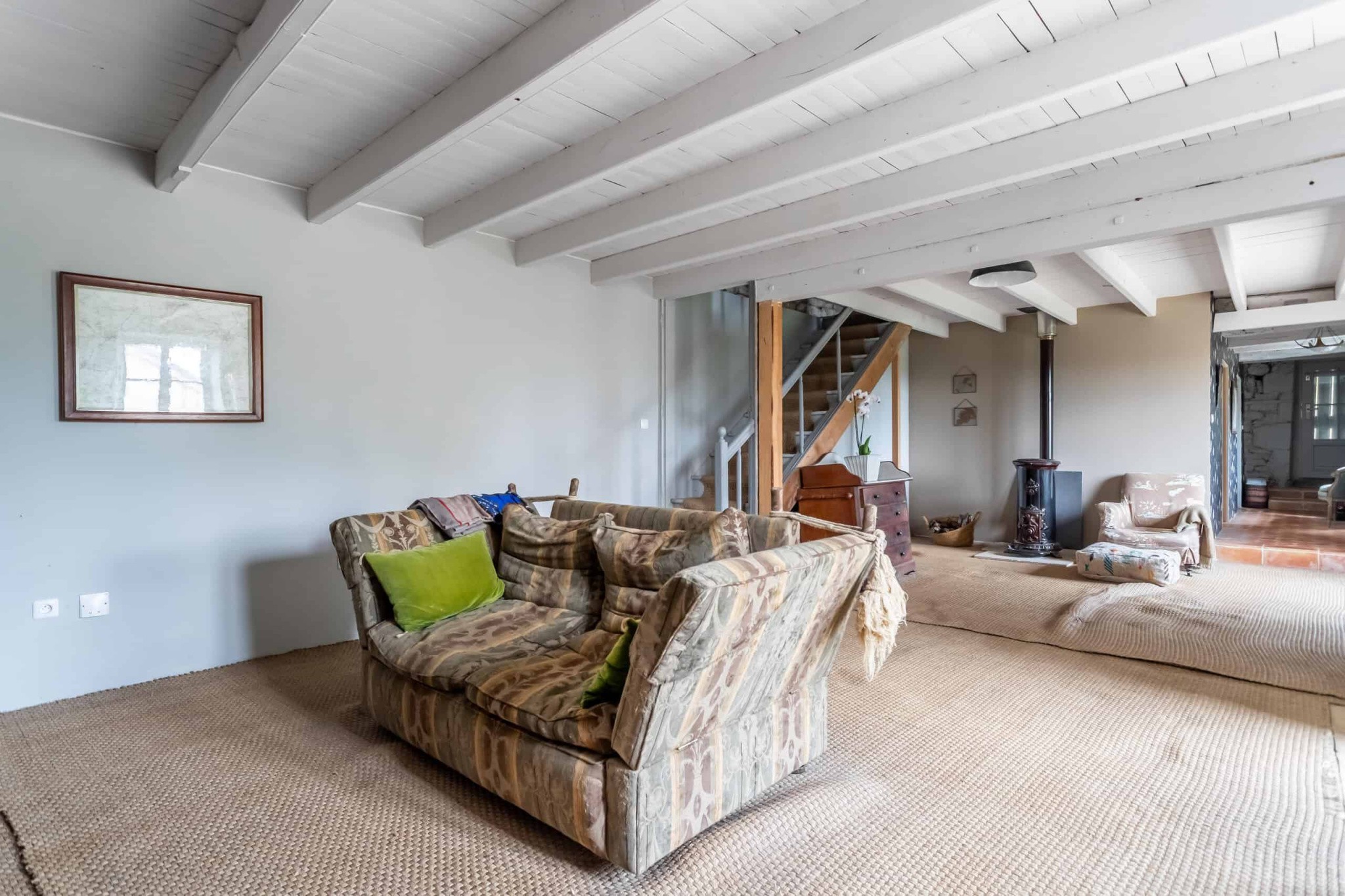 Country property with annexe and garaging — photo 19