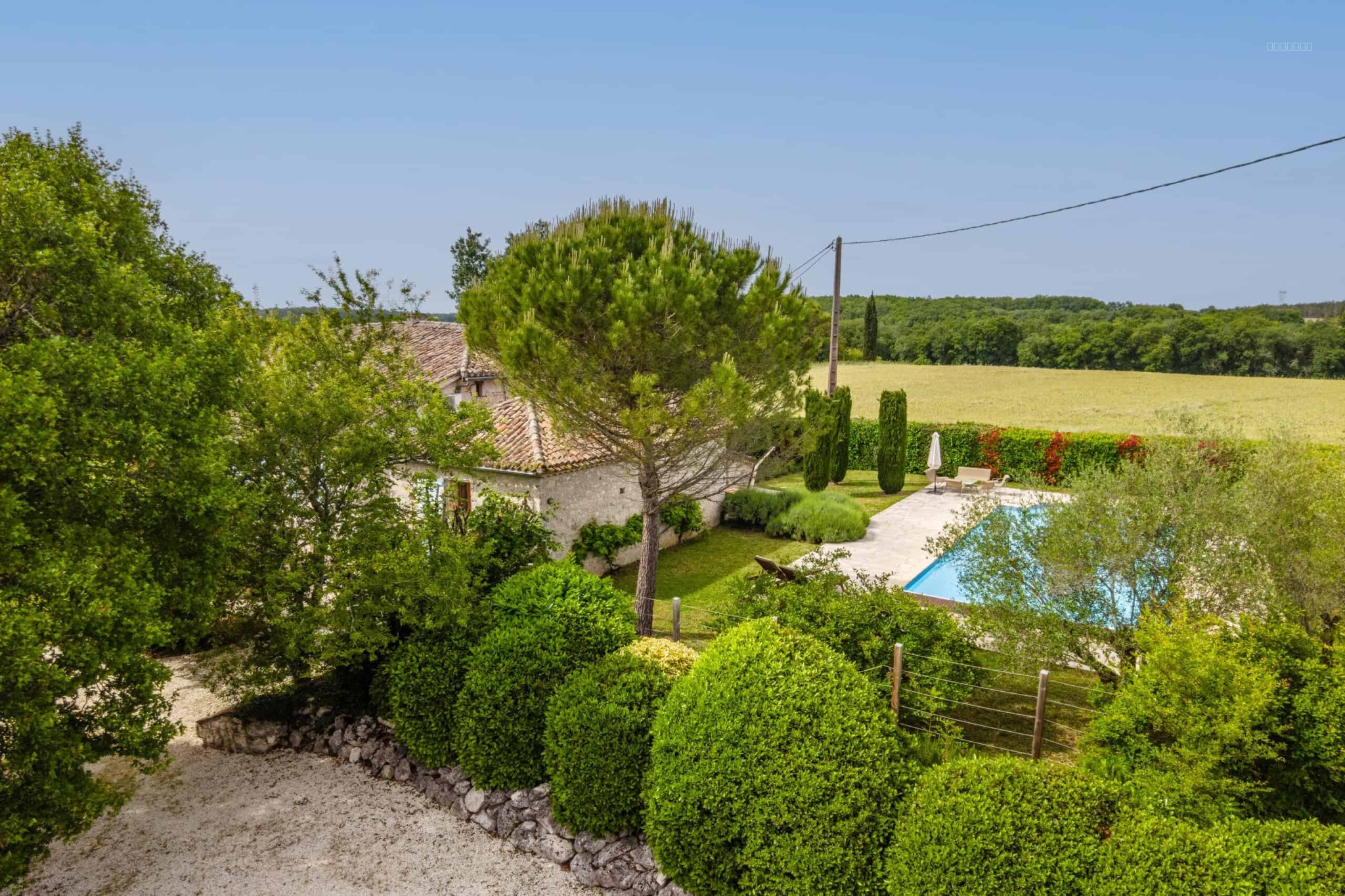 Country house with annexe and pool — photo 3