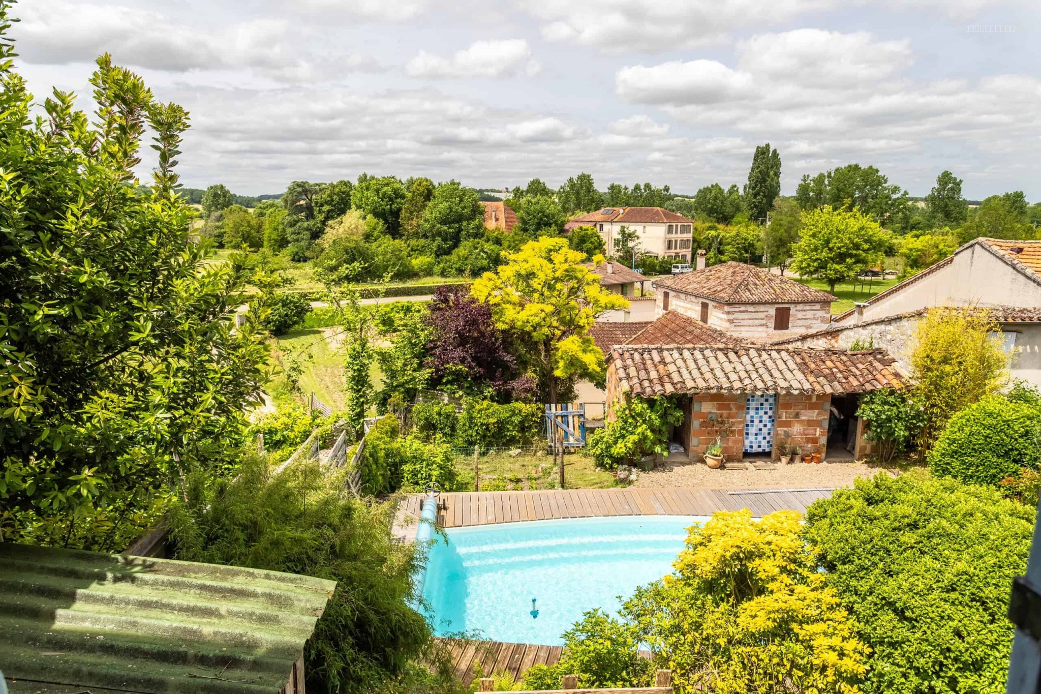 Village house with pool and garden — photo 5