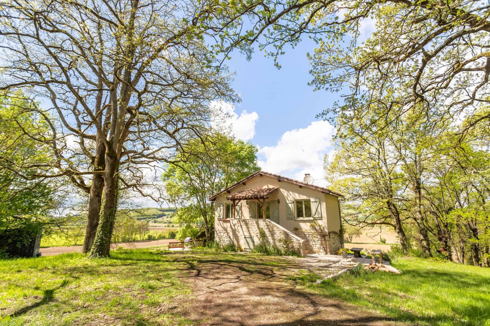 Country property with garden and view — photo 13