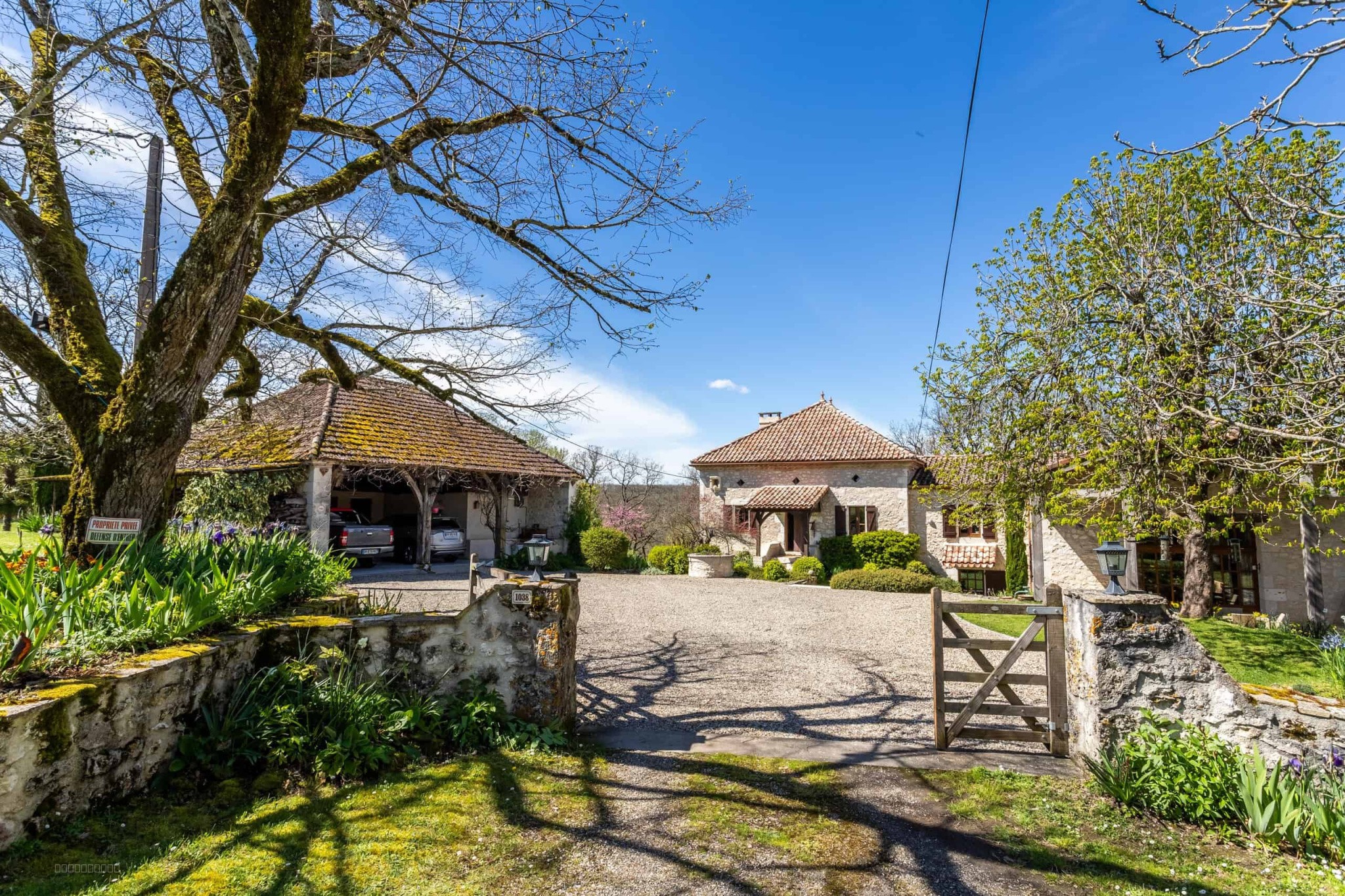 Country property — photo 16