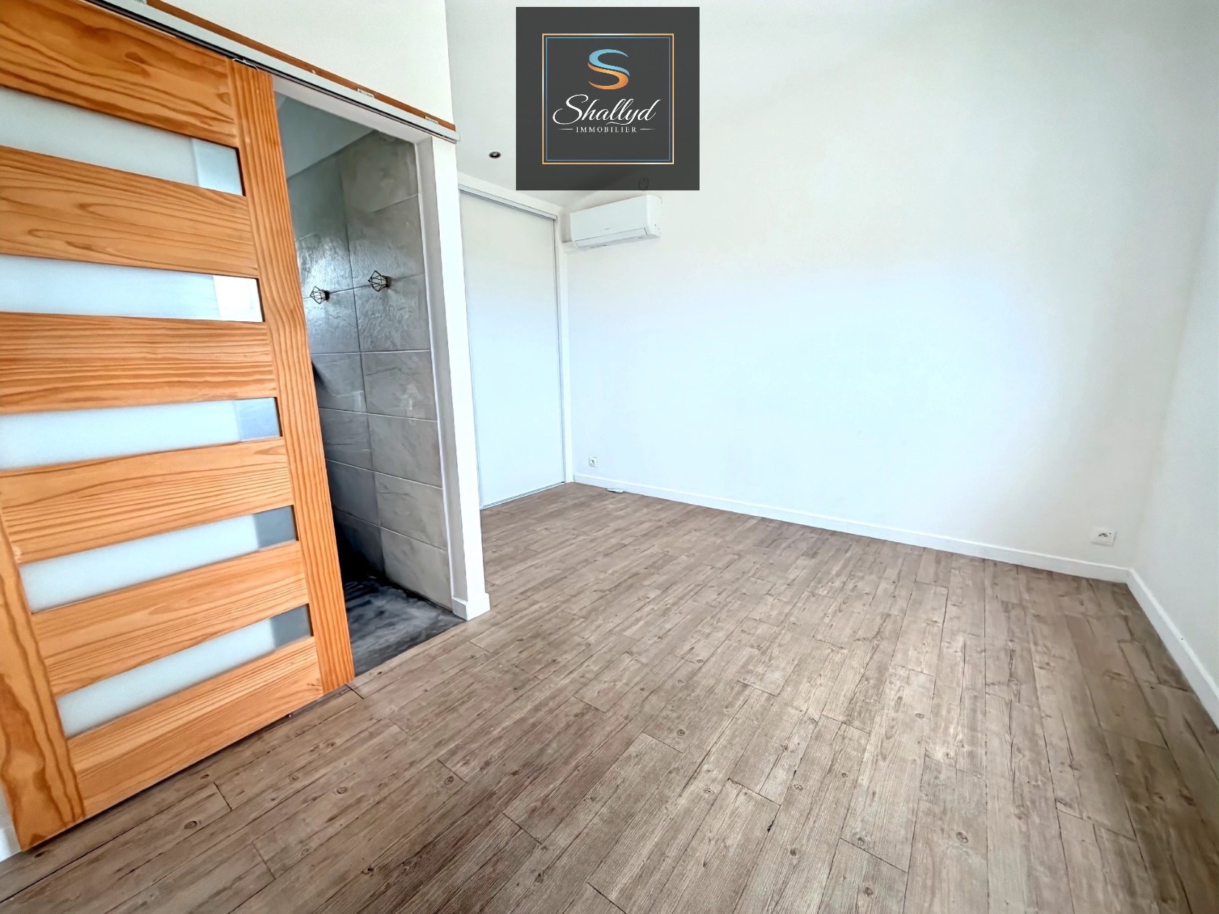 VILLA F7 Sur 1000 m2 SAINT-LEU — photo 7