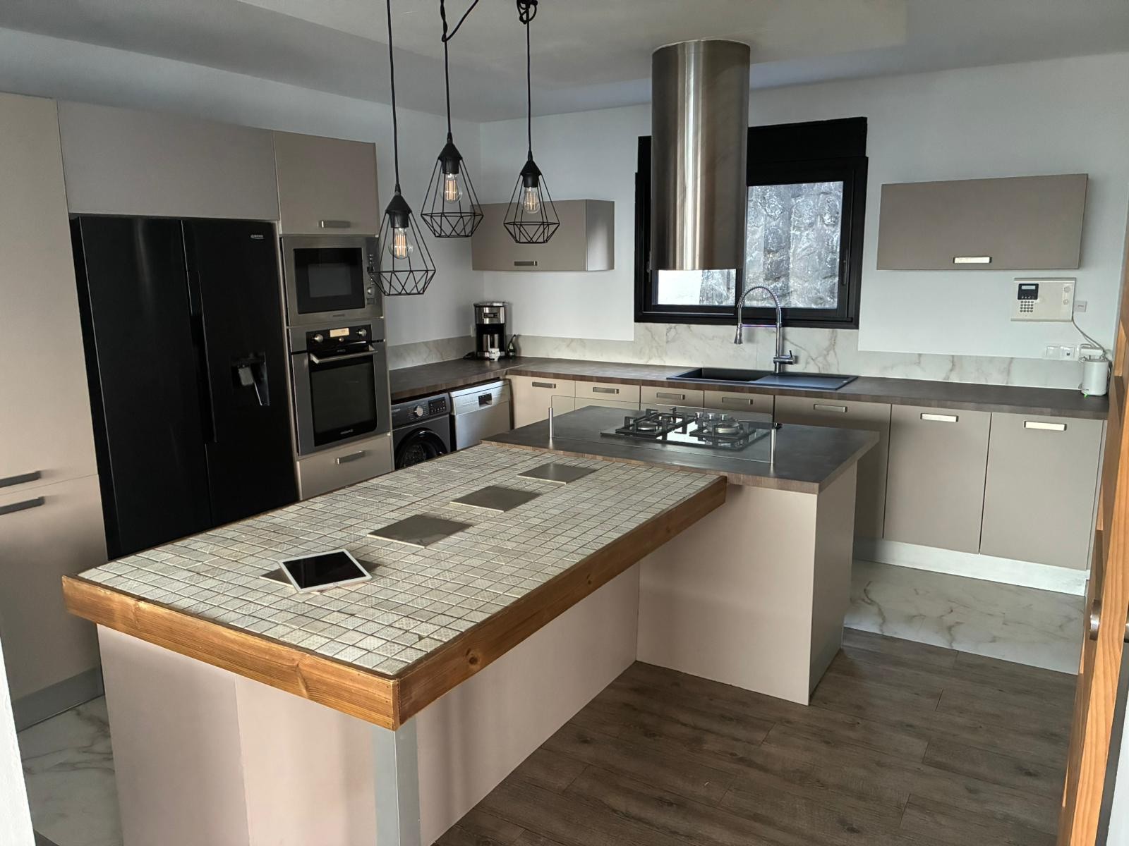 VILLA F7 Sur 1000 m2 SAINT-LEU — photo 5