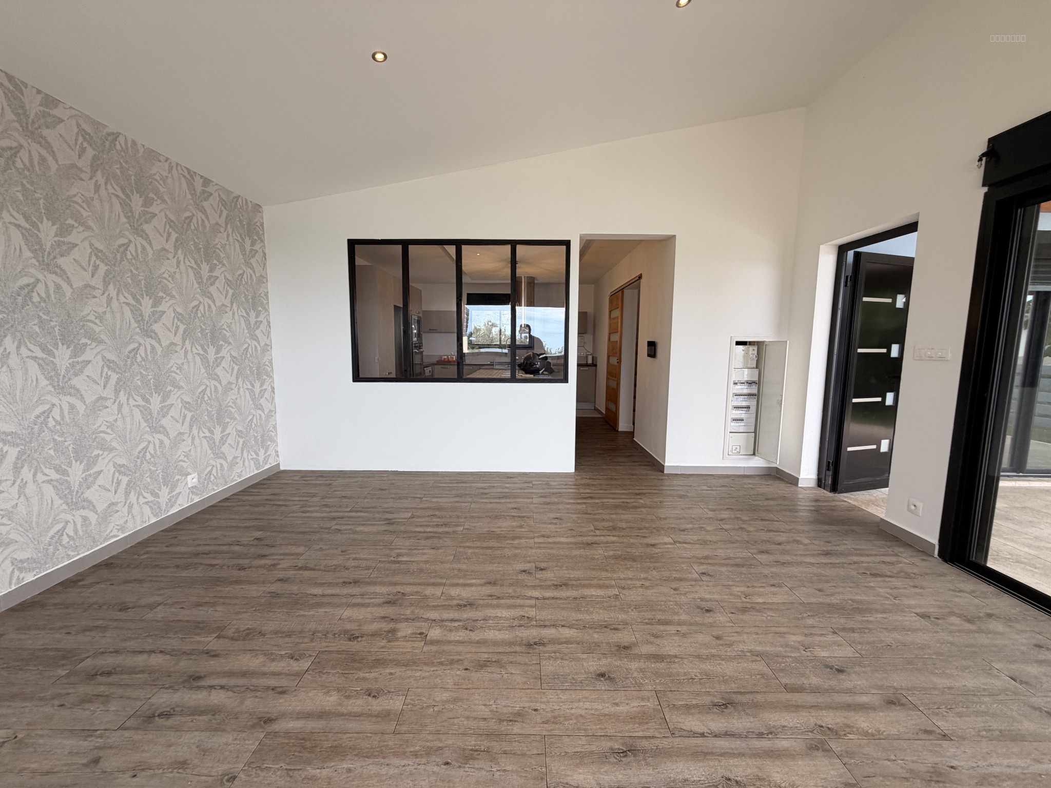 VILLA F7 Sur 1000 m2 SAINT-LEU — photo 11