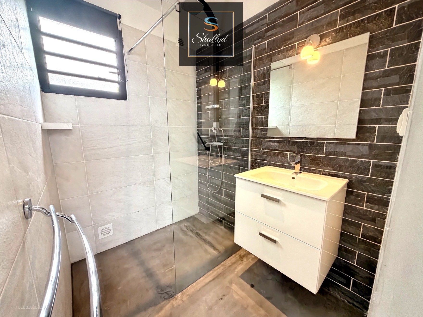 VILLA F7 Sur 1000 m2 SAINT-LEU — photo 8