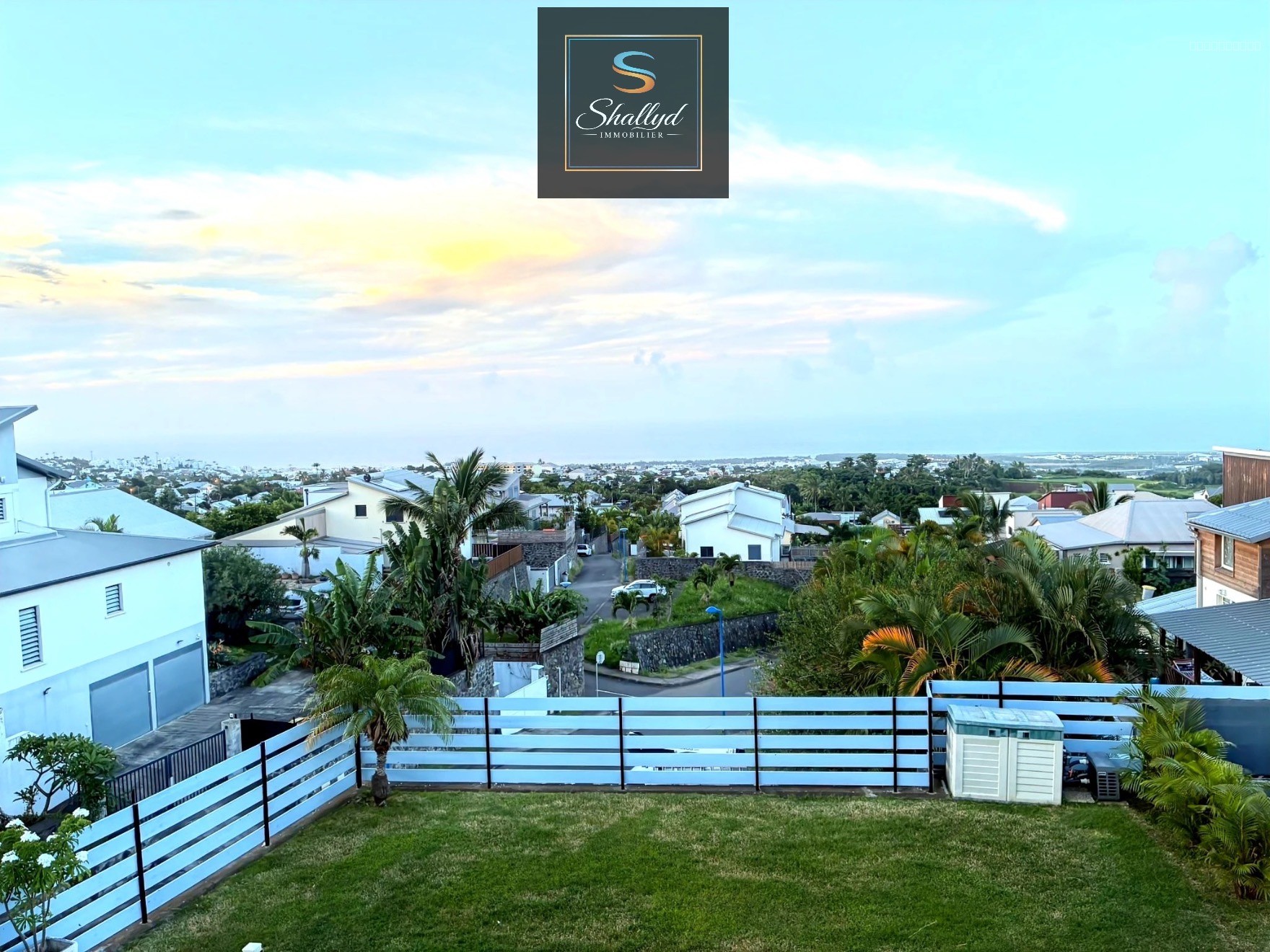 VILLA F7 Sur 1000 m2 SAINT-LEU — photo 15