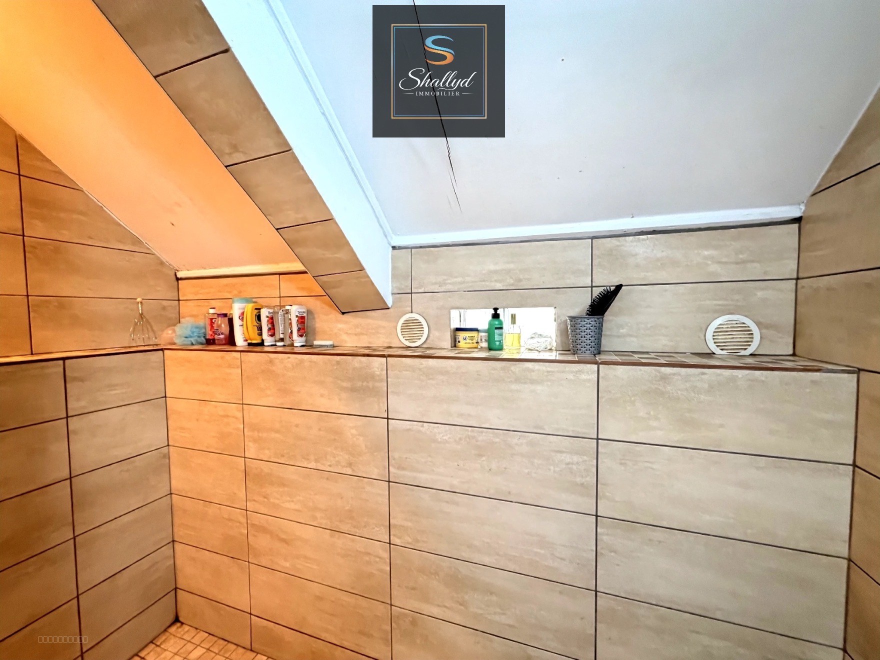 VILLA F9 TAMPON PROX FAC — photo 8