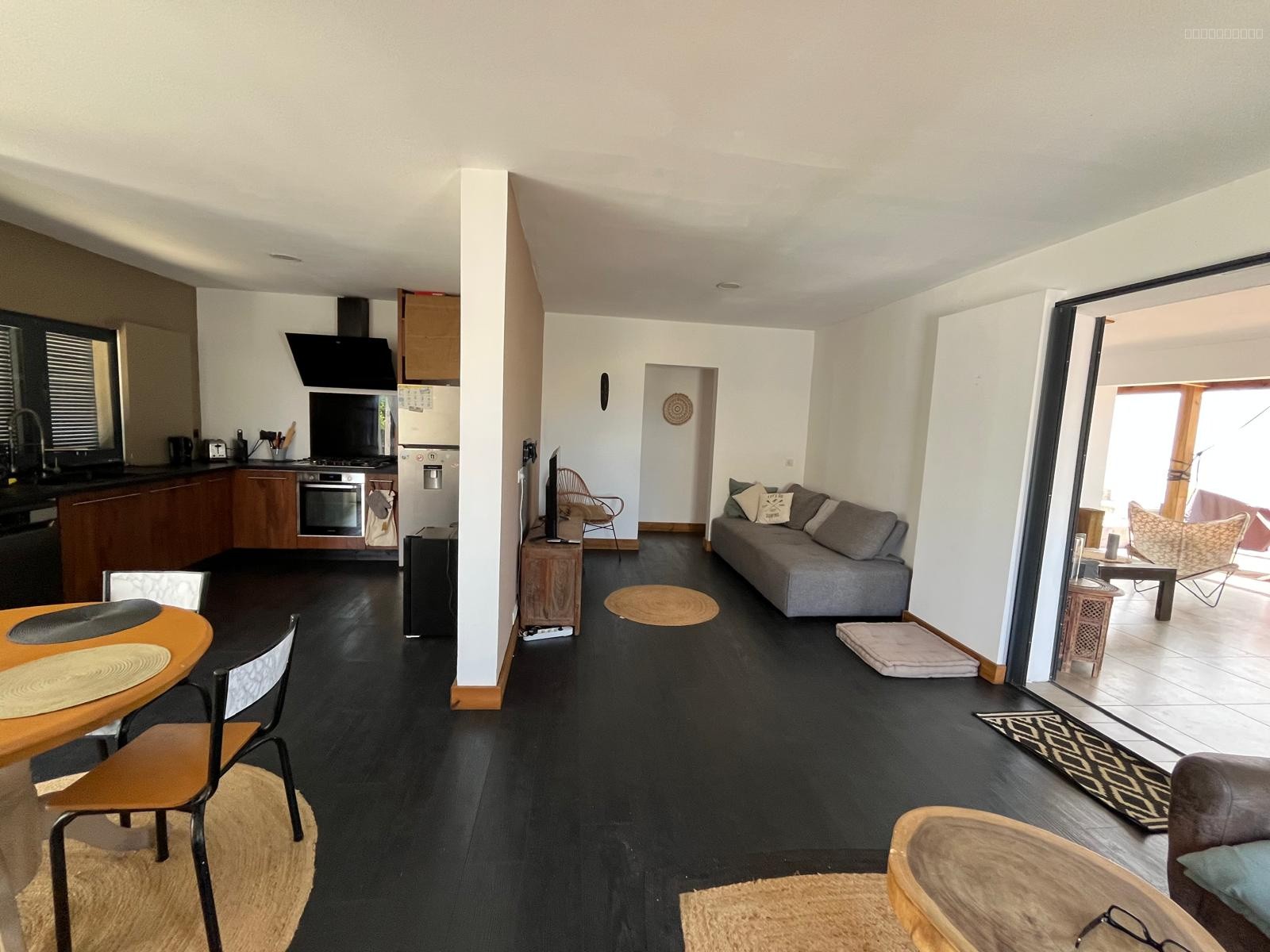 VILLA F3 + T2 LIGNE DES BAMBOUS — photo 3