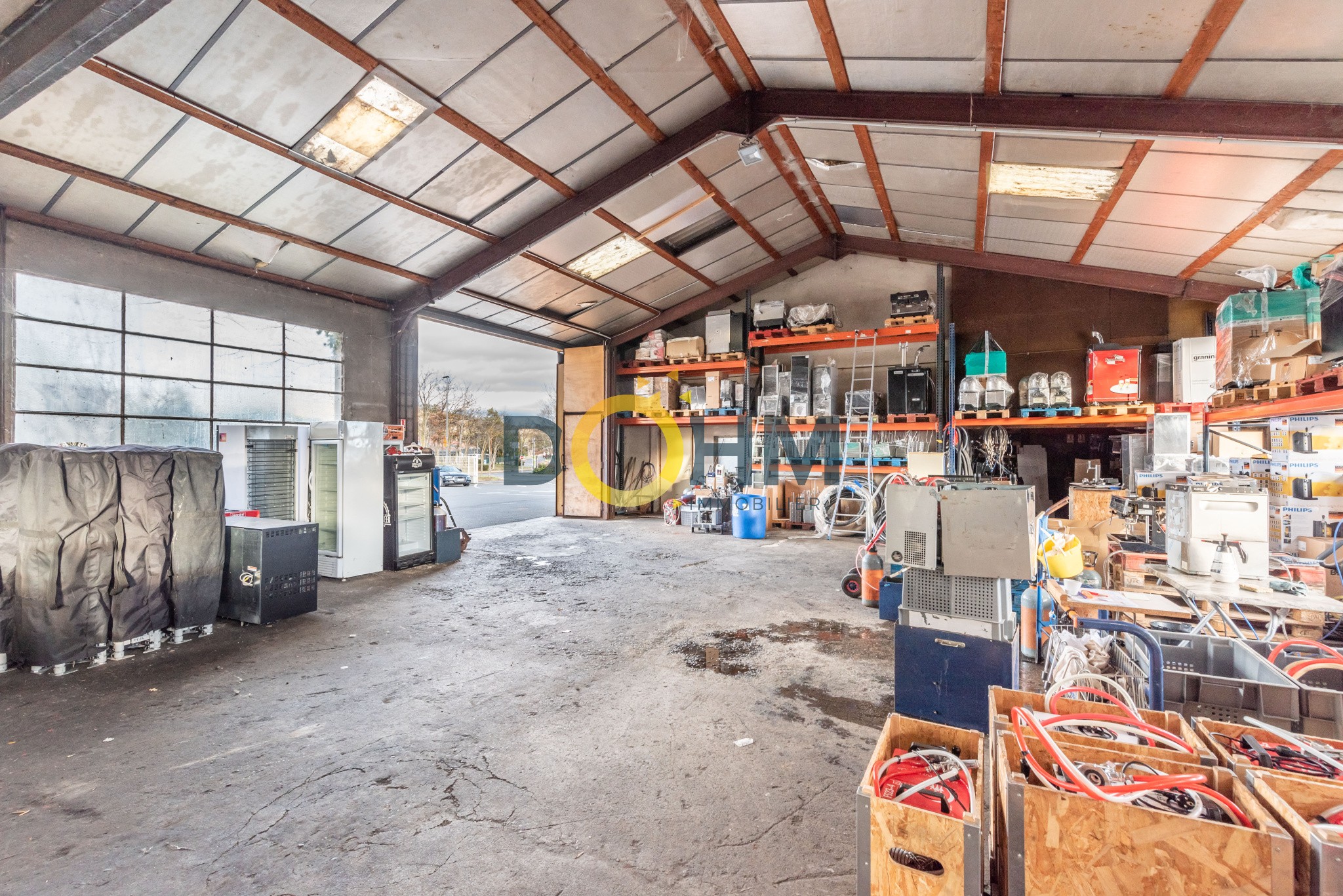 Dépot de 2612 m2 avec 3 bâtiments et 7145 m2 de terrain — photo 9