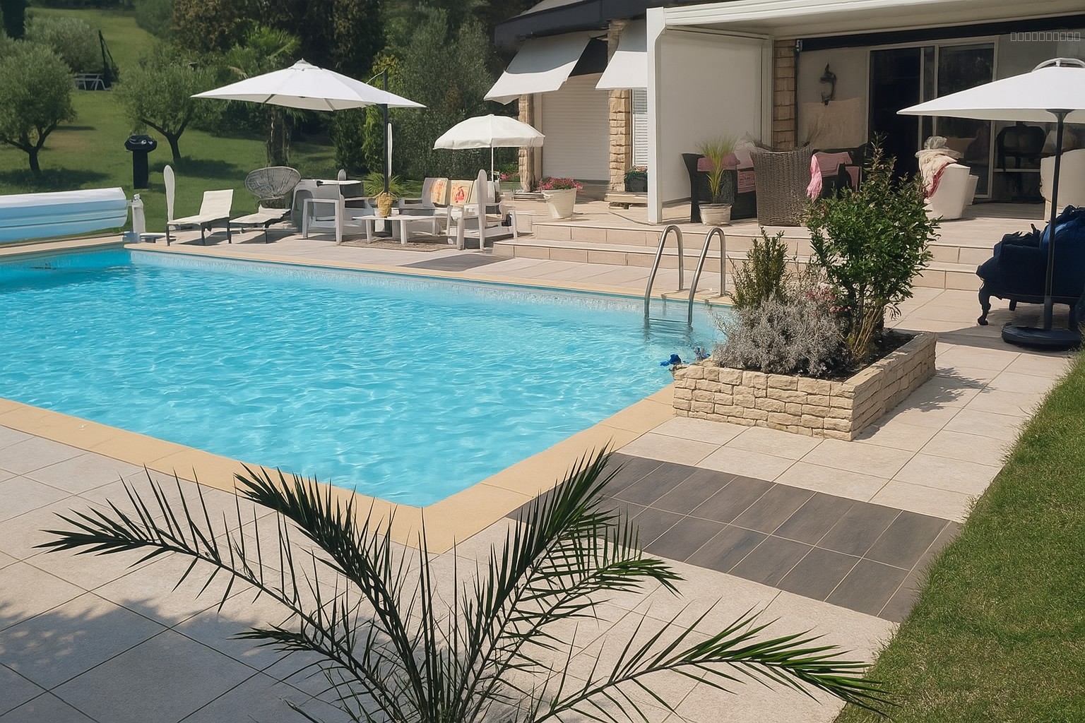 Villa d'architecte avec piscine et tennis à Gannat — photo 5