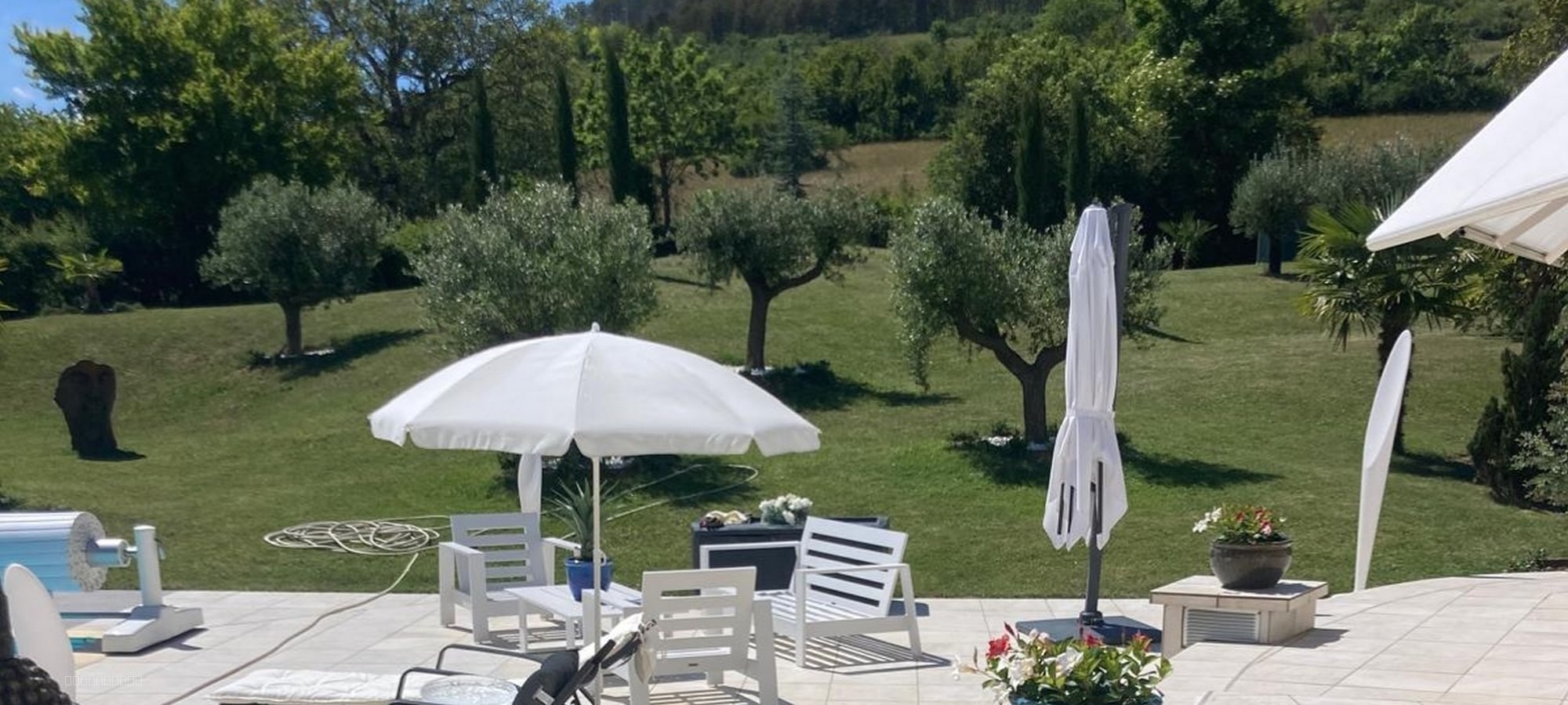 Villa d'architecte avec piscine et tennis à Gannat — photo 10