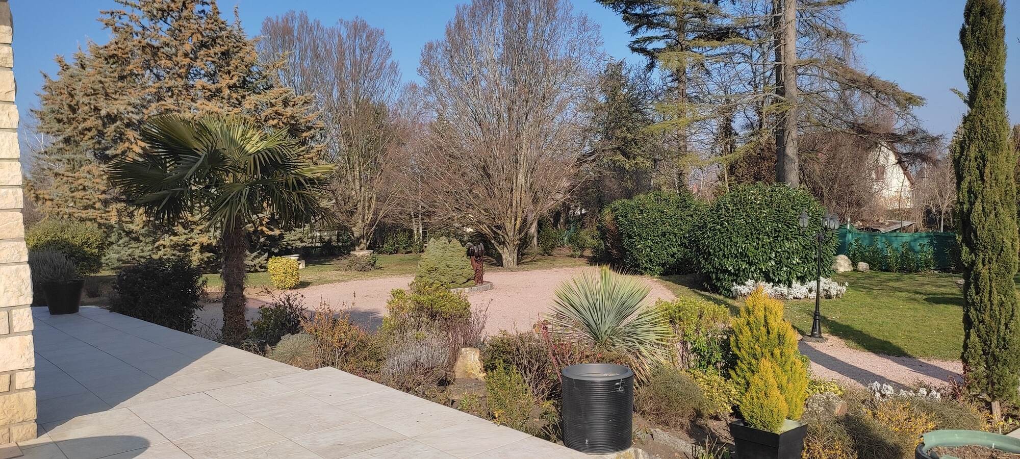 Villa d'architecte avec piscine et tennis à Gannat — photo 9
