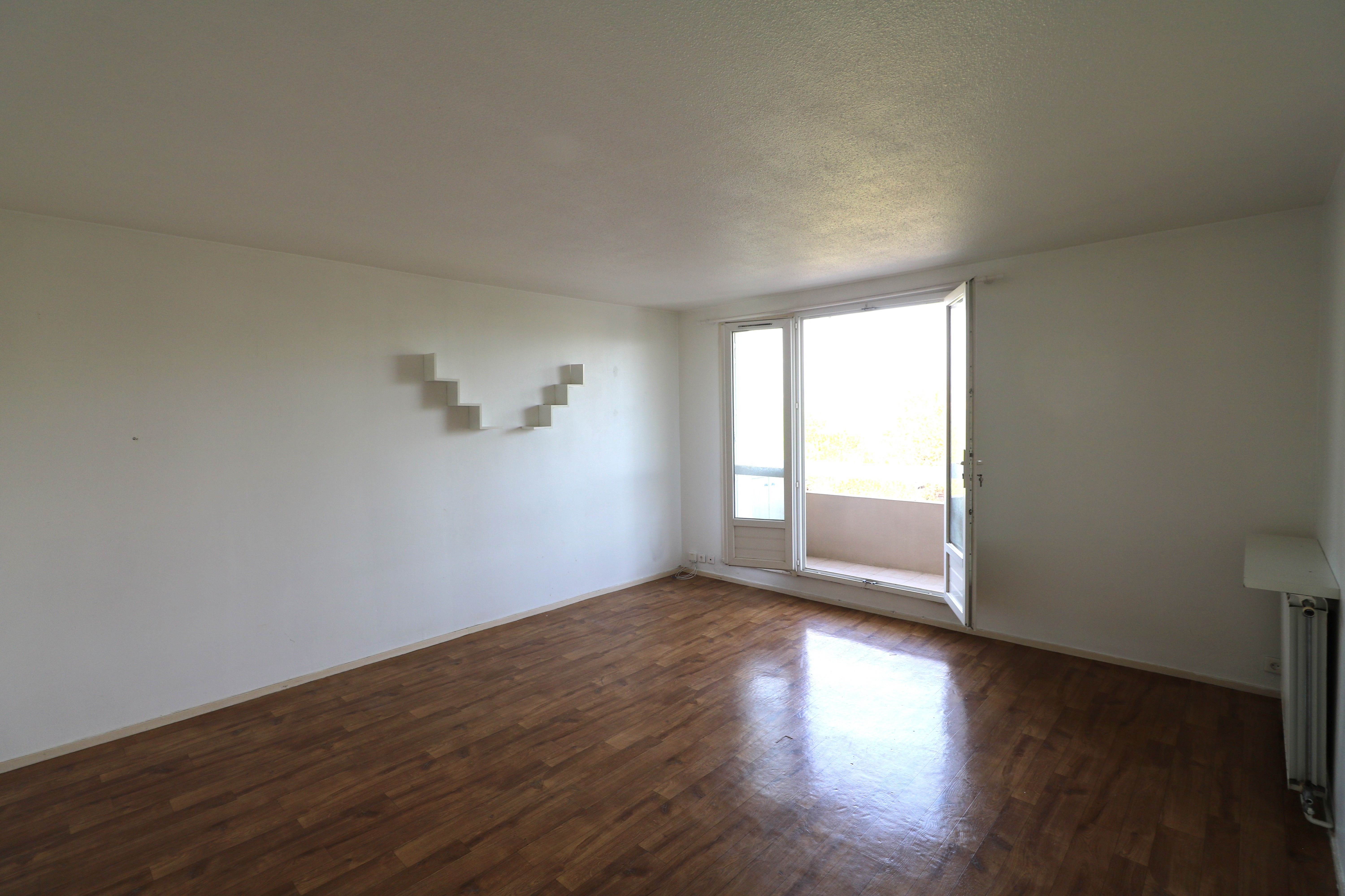 Appartement 3 pièces 74 m2 vue dégagée Fréjus — photo 2