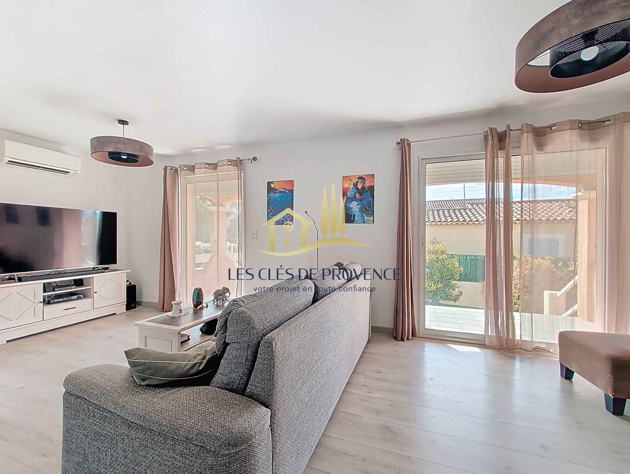 Maison type 7 individuelle de 152 m2 au cœur de Rognac — photo 2
