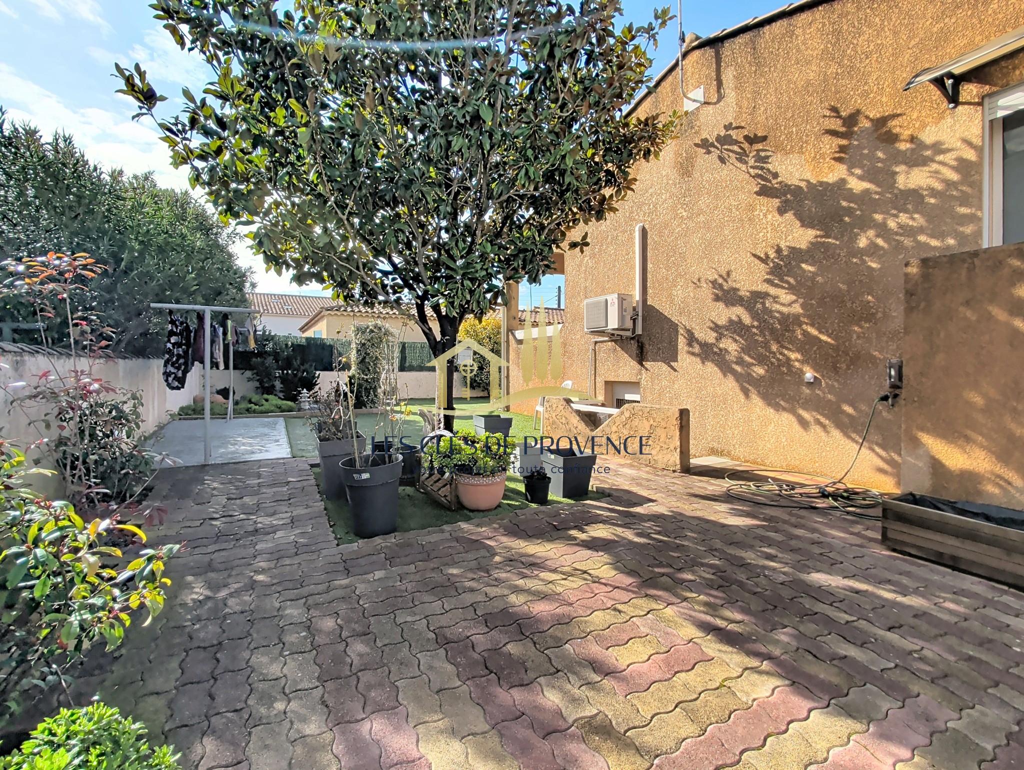 Maison type 7 individuelle de 152 m2 au cœur de Rognac — photo 14