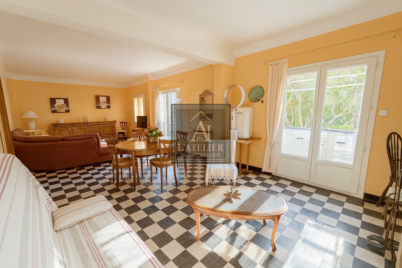 Maison de type 6 de 130 m2 sur une parcelle de 883 m2 idéalement située à La Garde — photo 6