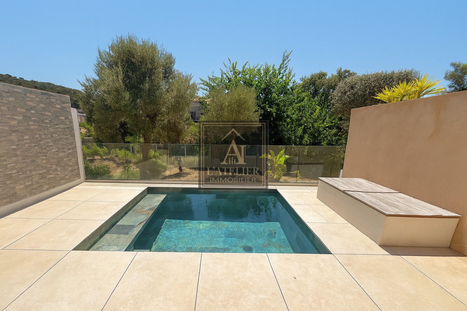 Maison récente de type 4 de 100 m2 avec garage et piscine — photo 3