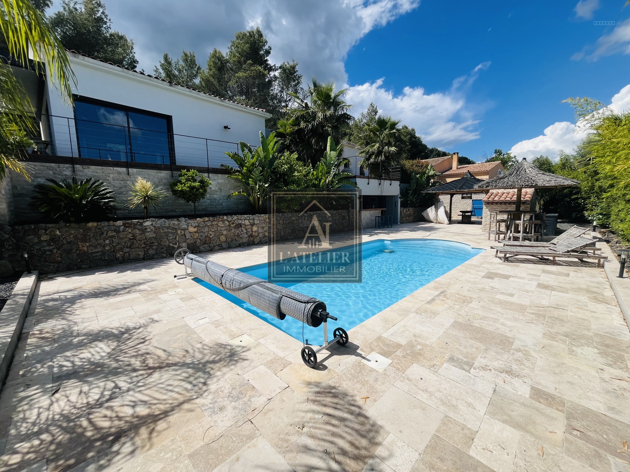 Maison T4 avec piscine, cuisine d'été et garage — photo 7