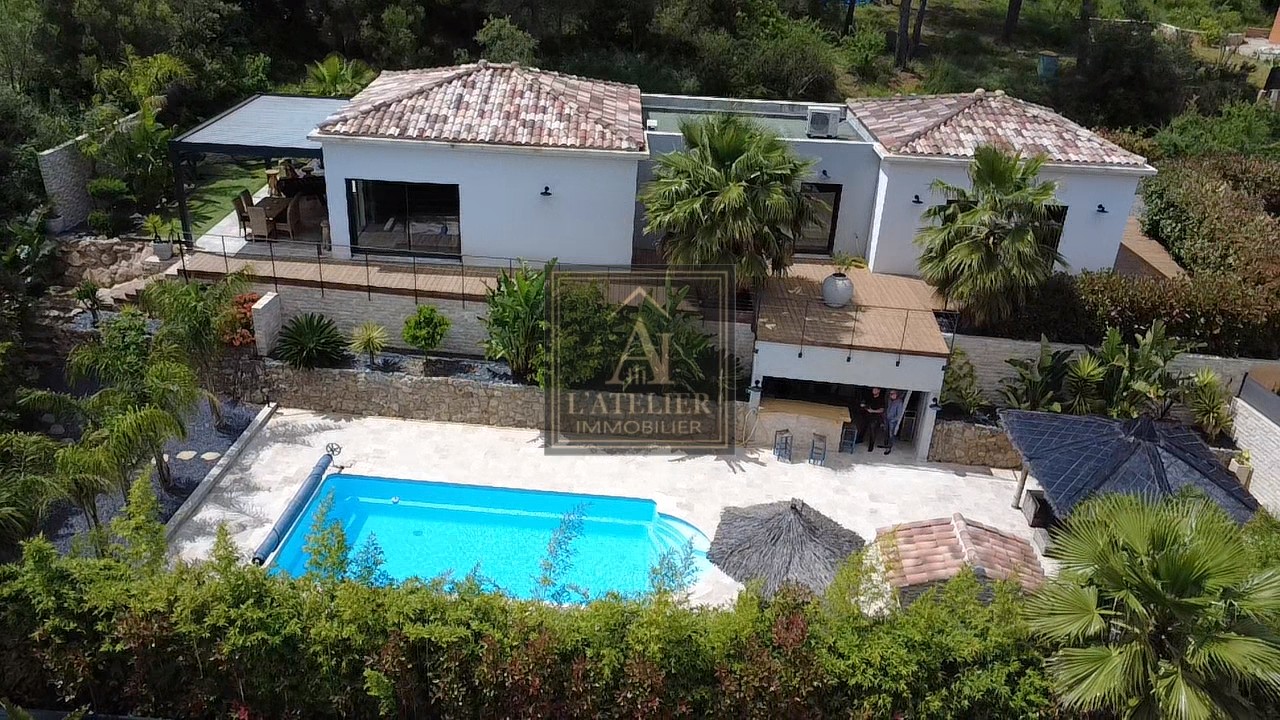 Maison T4 avec piscine, cuisine d'été et garage — photo 9