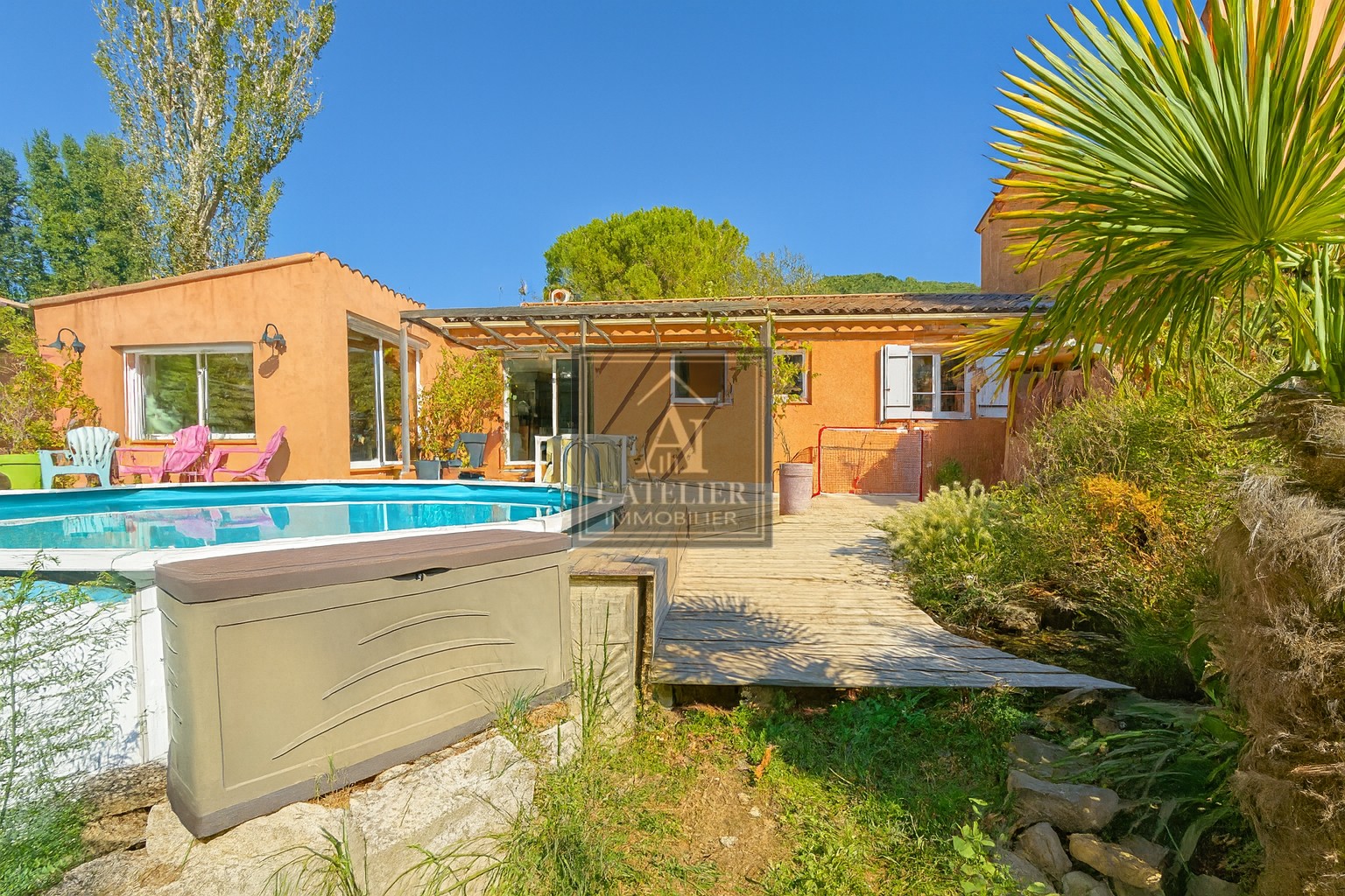 Maison de plain-pied de type 5 avec garage sur une parcelle au calme de 963 m2 — photo 17