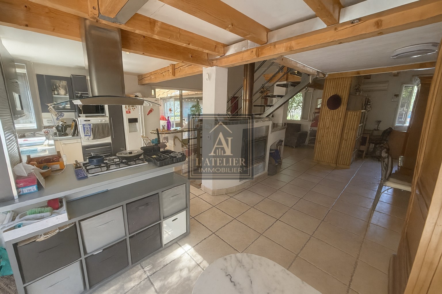 Maison avec vue, garage de 40 m2 et annexe multi-usage de 40 m2 sur une parcelle de 1010 m2 — photo 12