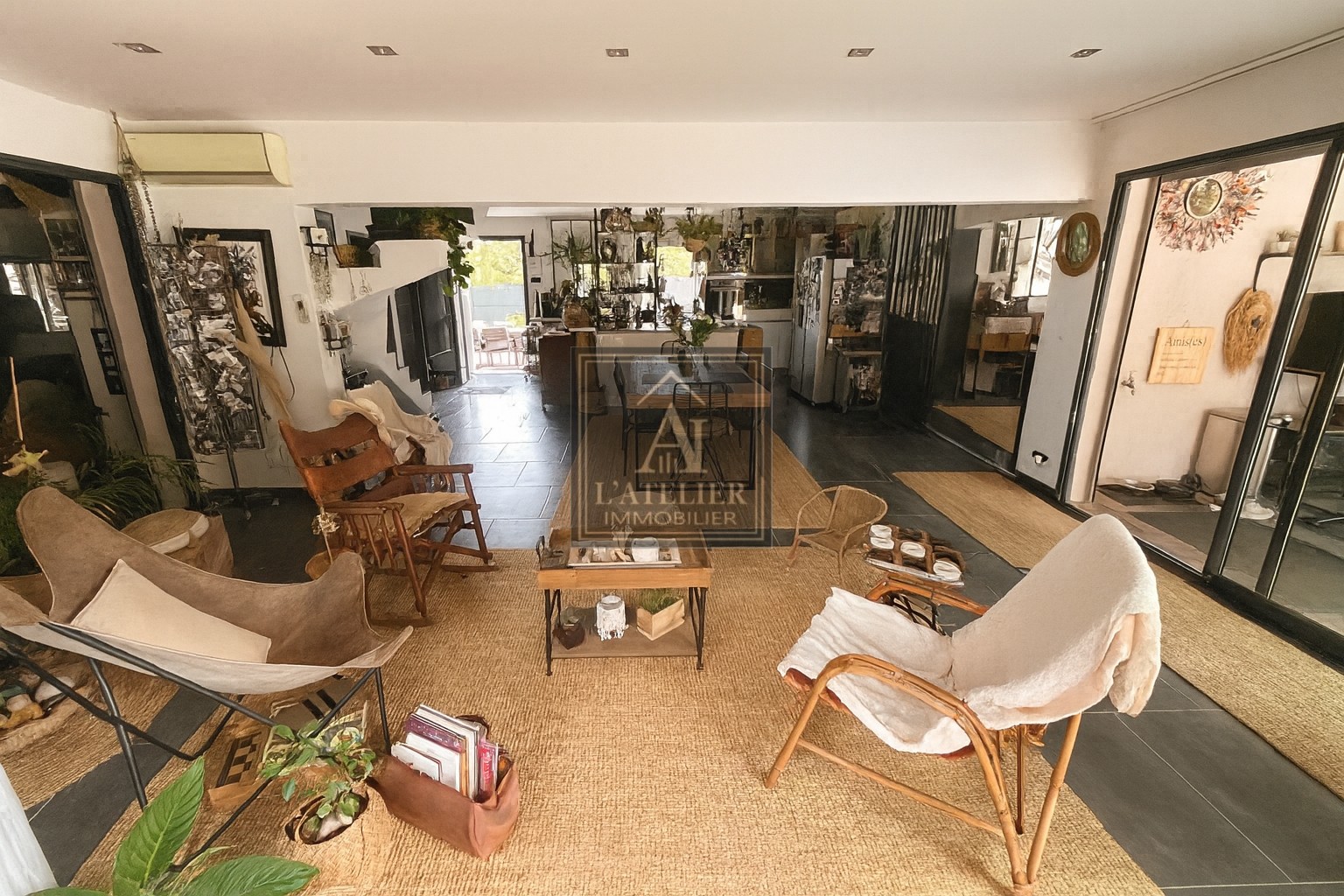 Maison de 165 m2 avec sous sol et piscine sur une parcelle de 1068 m2 — photo 15