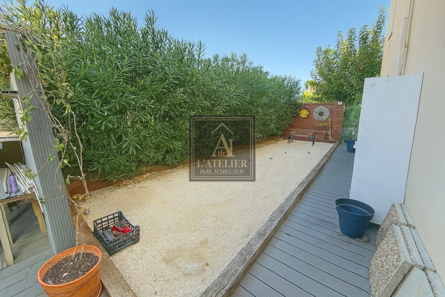 Rez-de-jardin de type 3 avec jardin de 145 m2 et place de stationnement — photo 14
