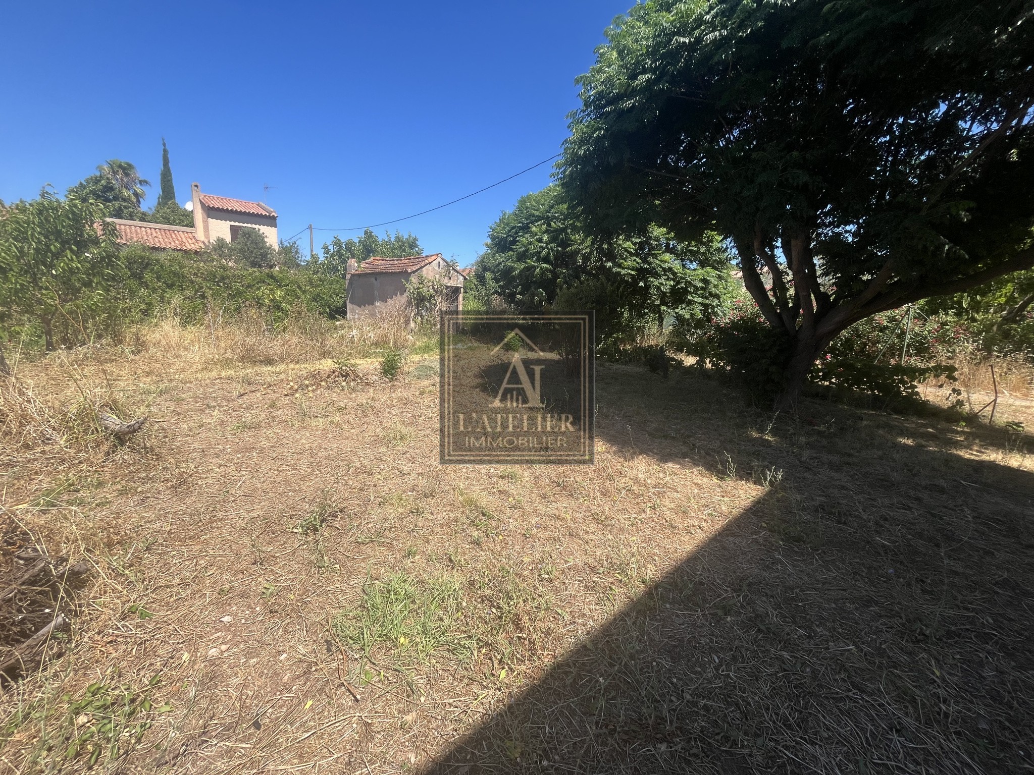 Terrain à bâtir à Solliès-Pont avec permis accepté — photo 4