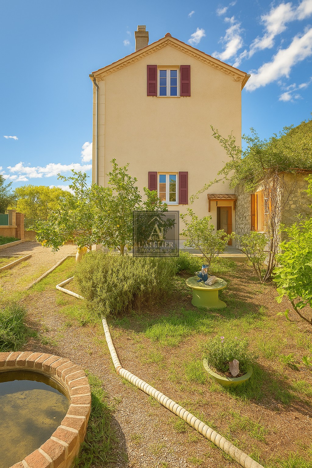 Maison de charme rénovée à Solliès-Toucas — photo 4