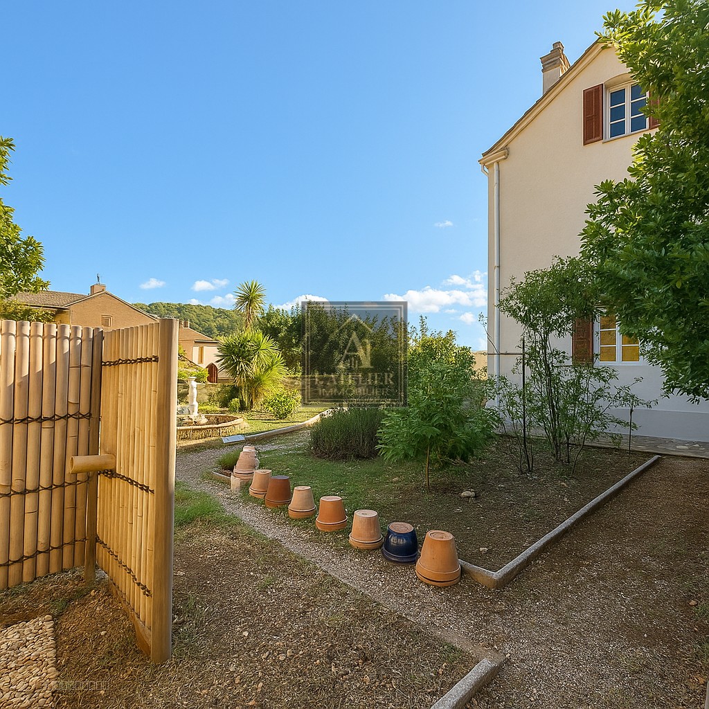 Maison de charme rénovée à Solliès-Toucas — photo 14