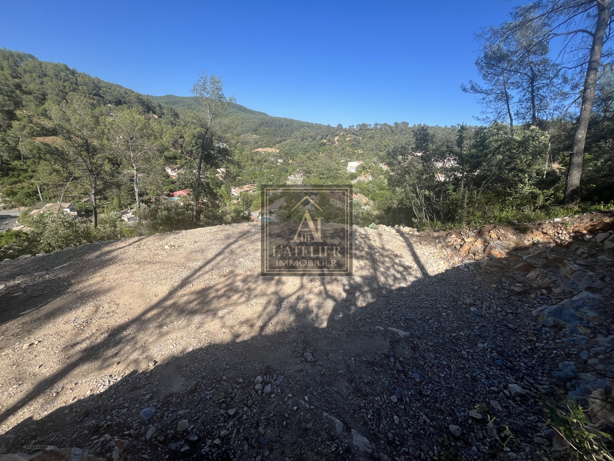 Terrain à bâtir de 1540 m2 avec permis accepté — photo 4