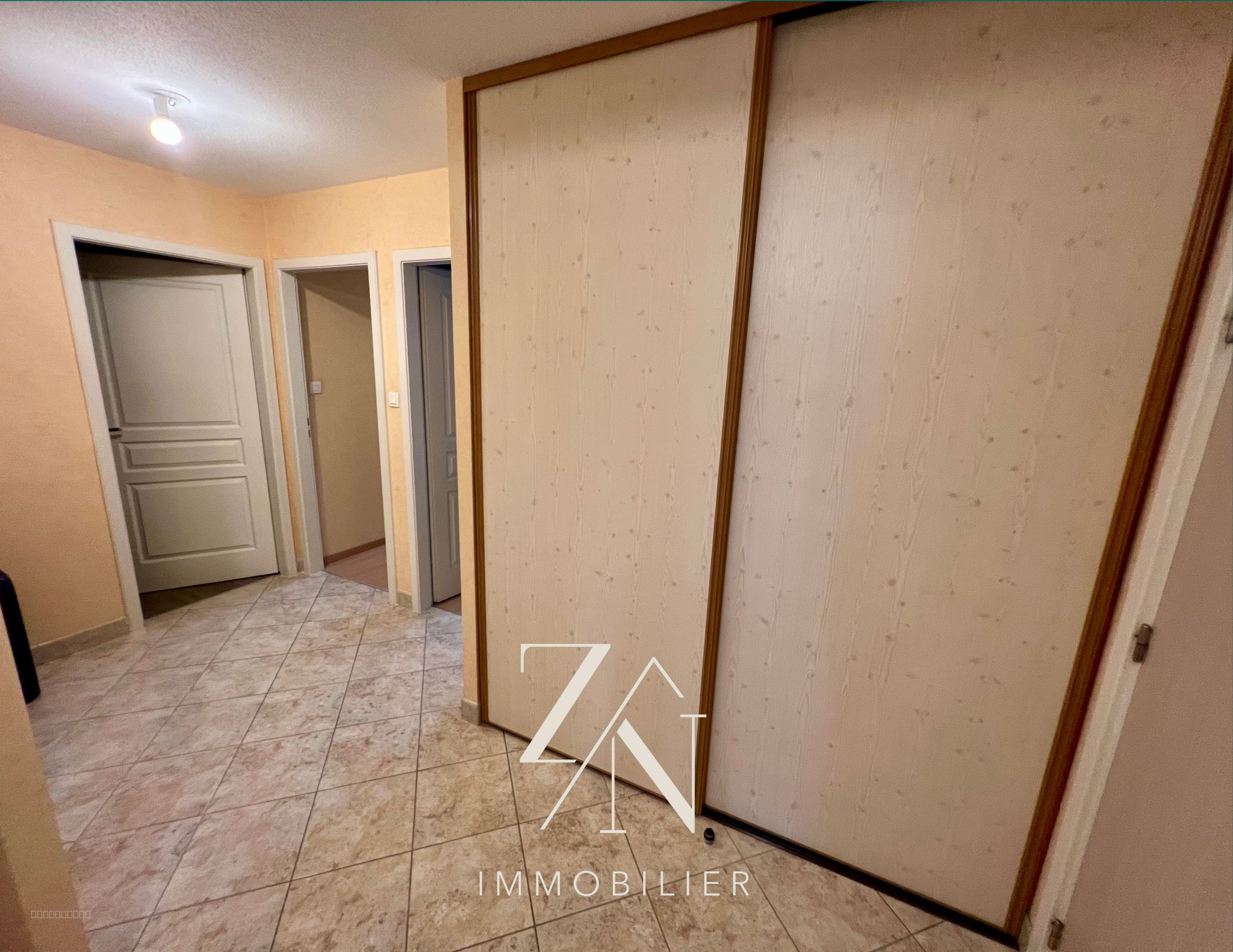 Appartement 3 pièces de 84 m2 — photo 8