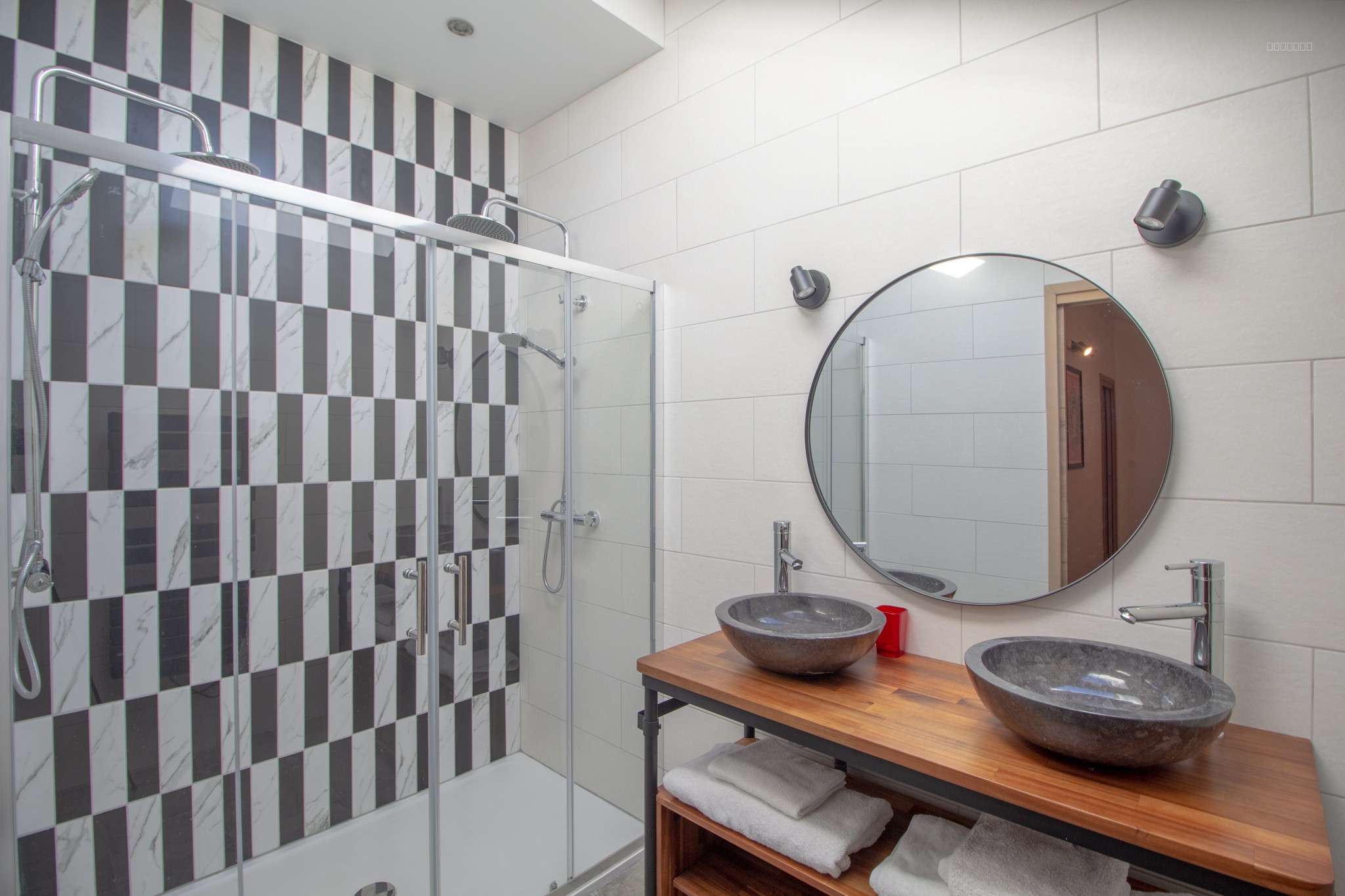 AUTHENTIQUE MAISON RENOVEE — photo 11