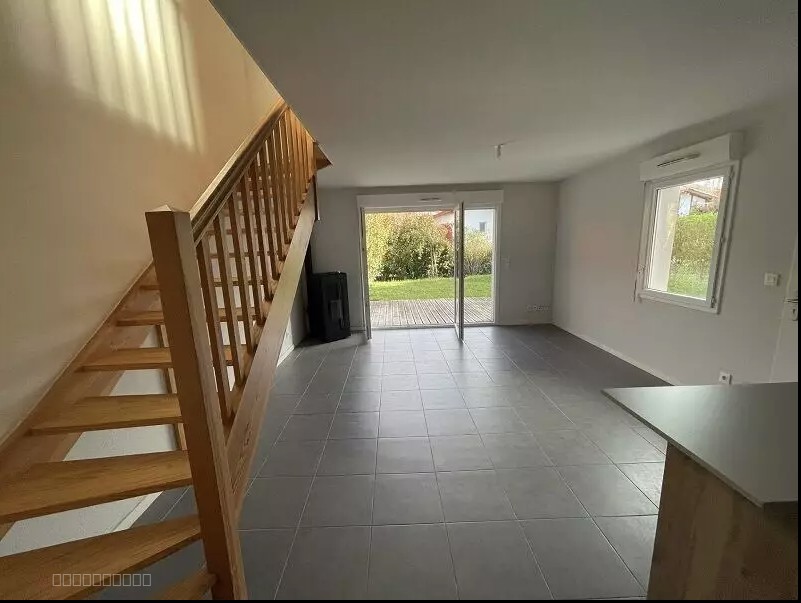Charmante maison mitoyenne avec jardin et terrasse — photo 2