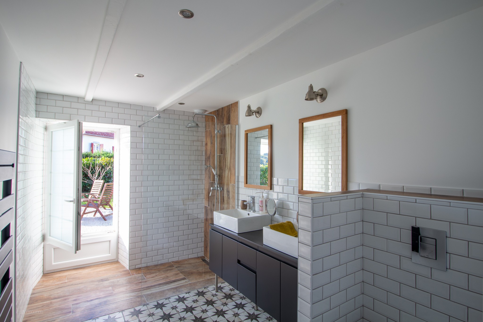 AUTHENTIQUE MAISON RENOVEE — photo 12