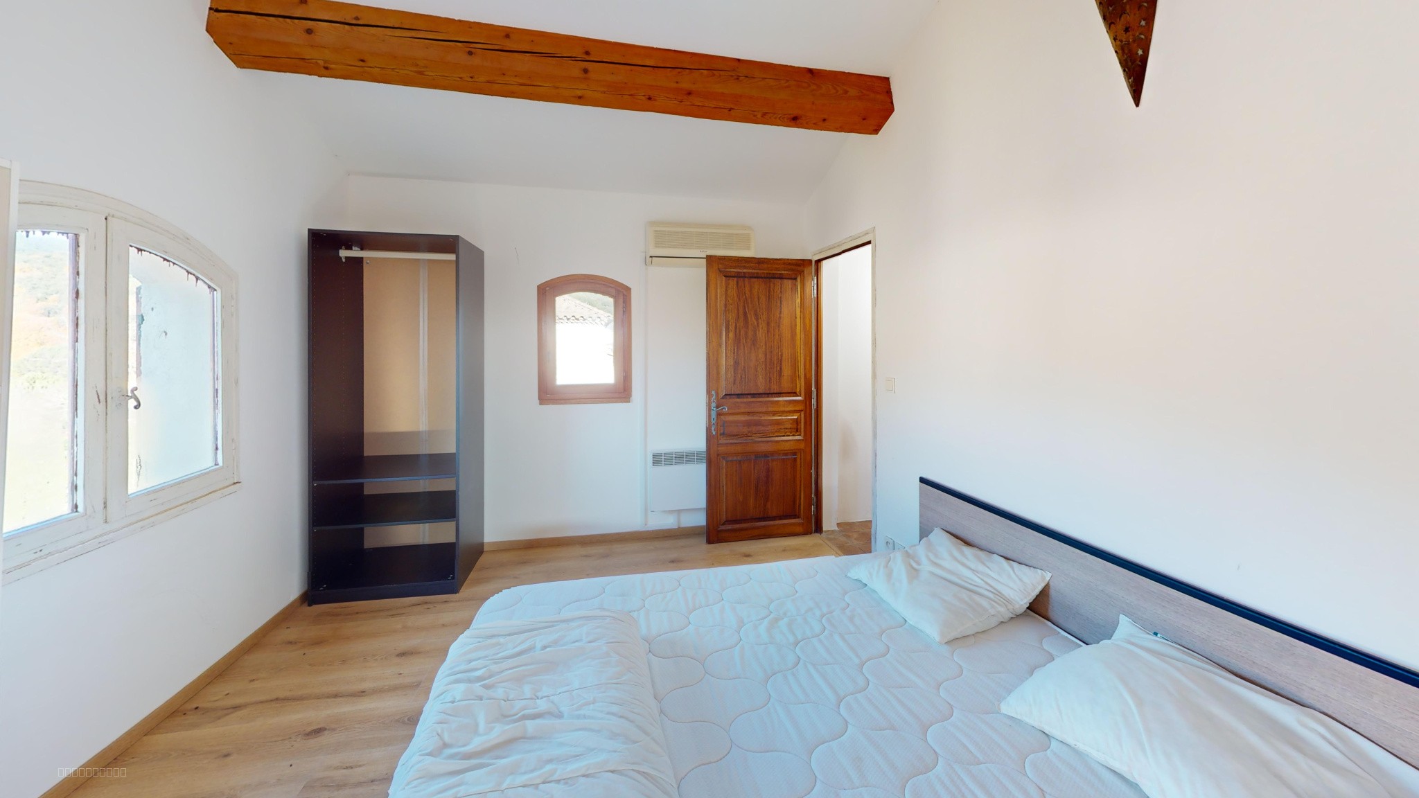 Villa style hacienda T5 avec Terrain paysagé et Piscine — photo 18
