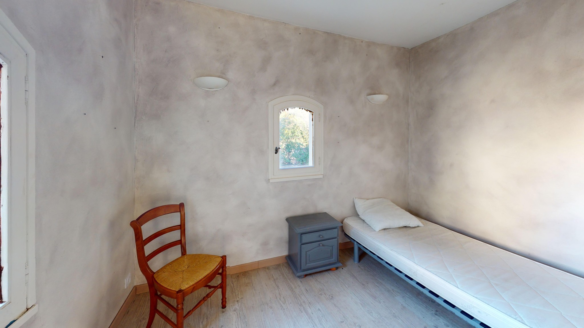 Villa style hacienda T5 avec Terrain paysagé et Piscine — photo 17