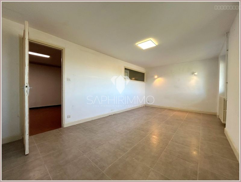 Maison d'habitation 145m2, 5 pièces, 4 chambres, avec garage fermé - Quartier Migoule — photo 15
