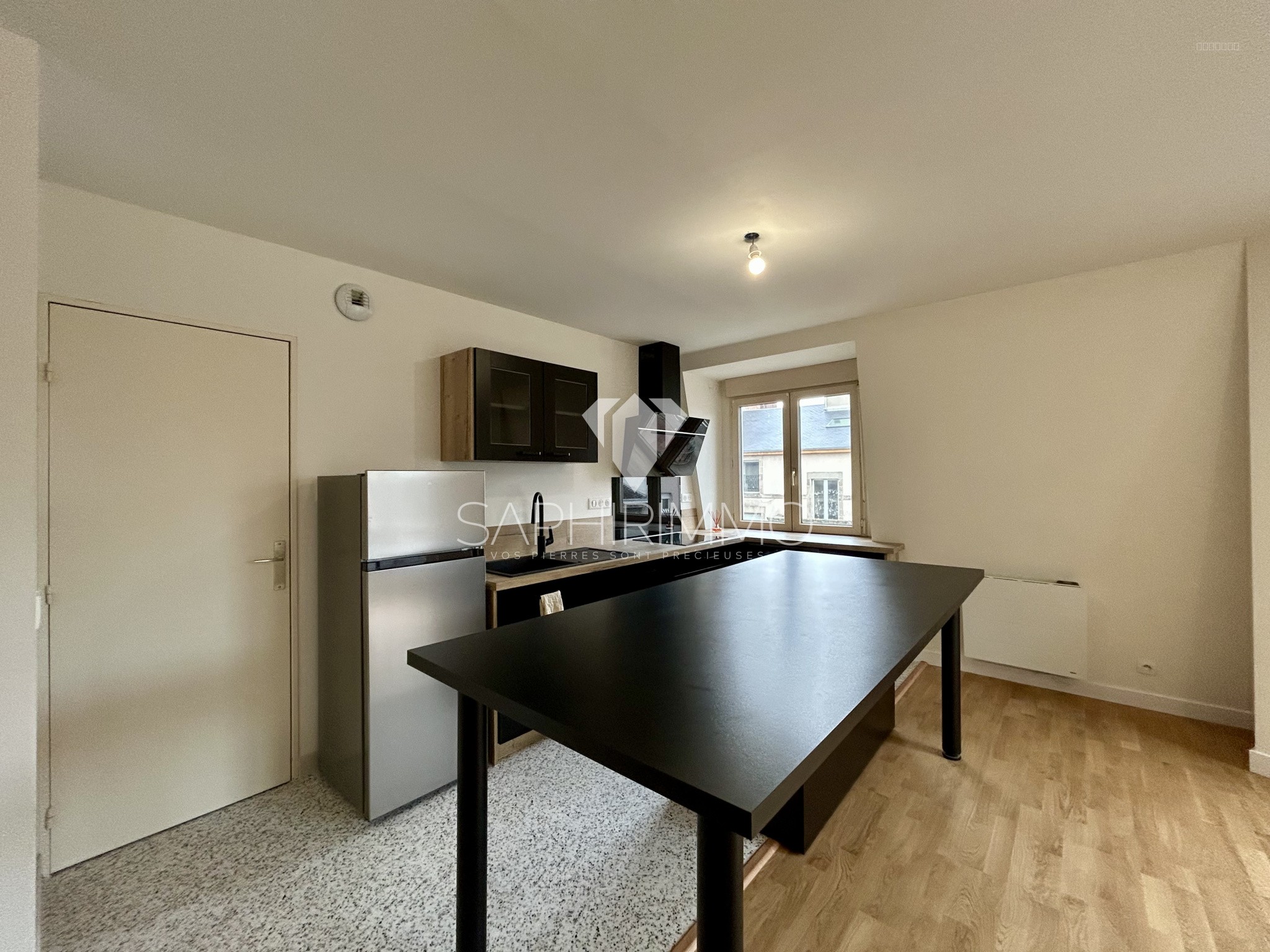 Appartement trois pièces - 60.23m2 - Centre-ville de Limoges — photo 5