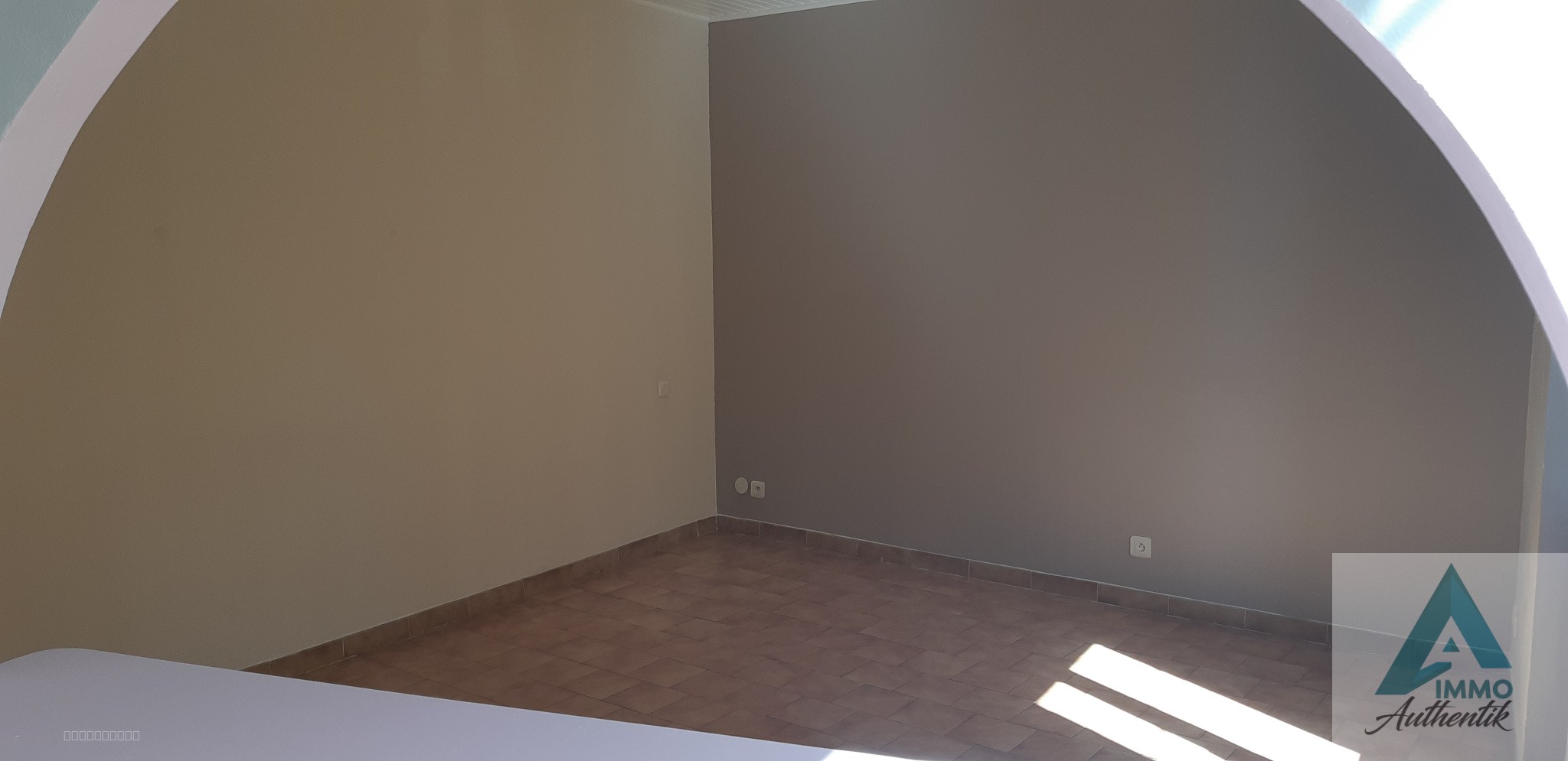 13360 ROQUEVAIRE - APPARTEMENT 3 PIECES 52.82m2 — photo 8
